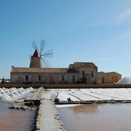 Malaika House * Marsala