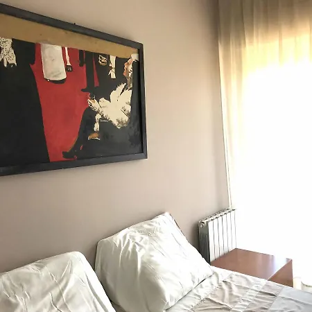 Malaika House Bed and breakfast